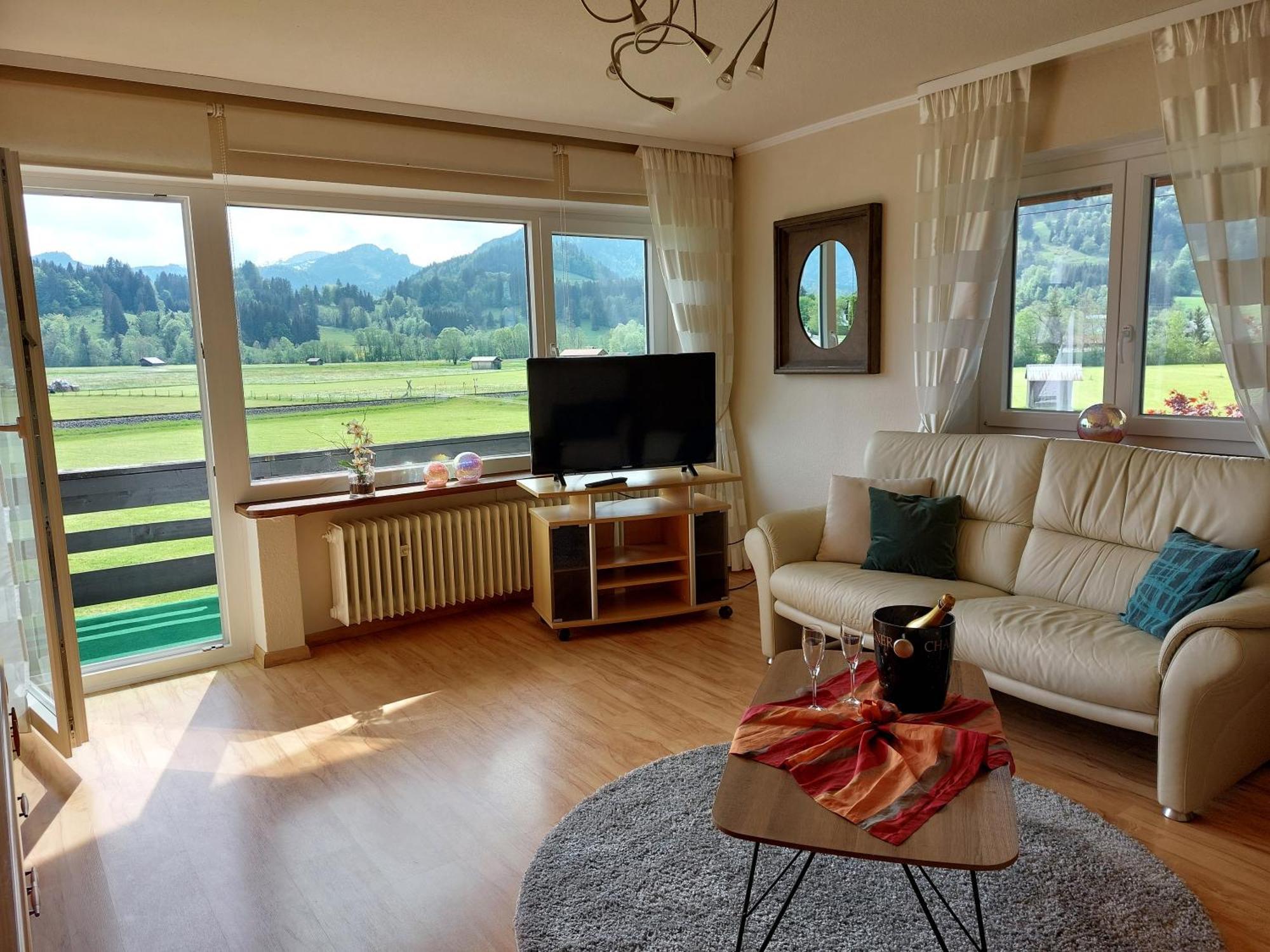 Ferienwohnung Оберстдорф Экстерьер фото